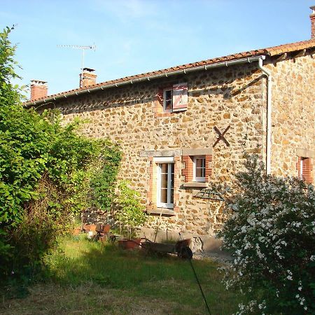 Gite Climatise De La Haute Rue Touvois Exteriér fotografie